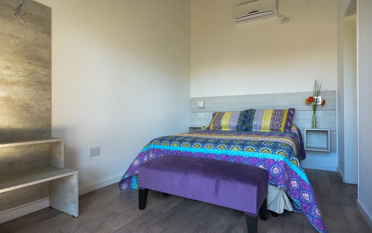Bernardino Hostel Boutique Neuquén Esterno foto