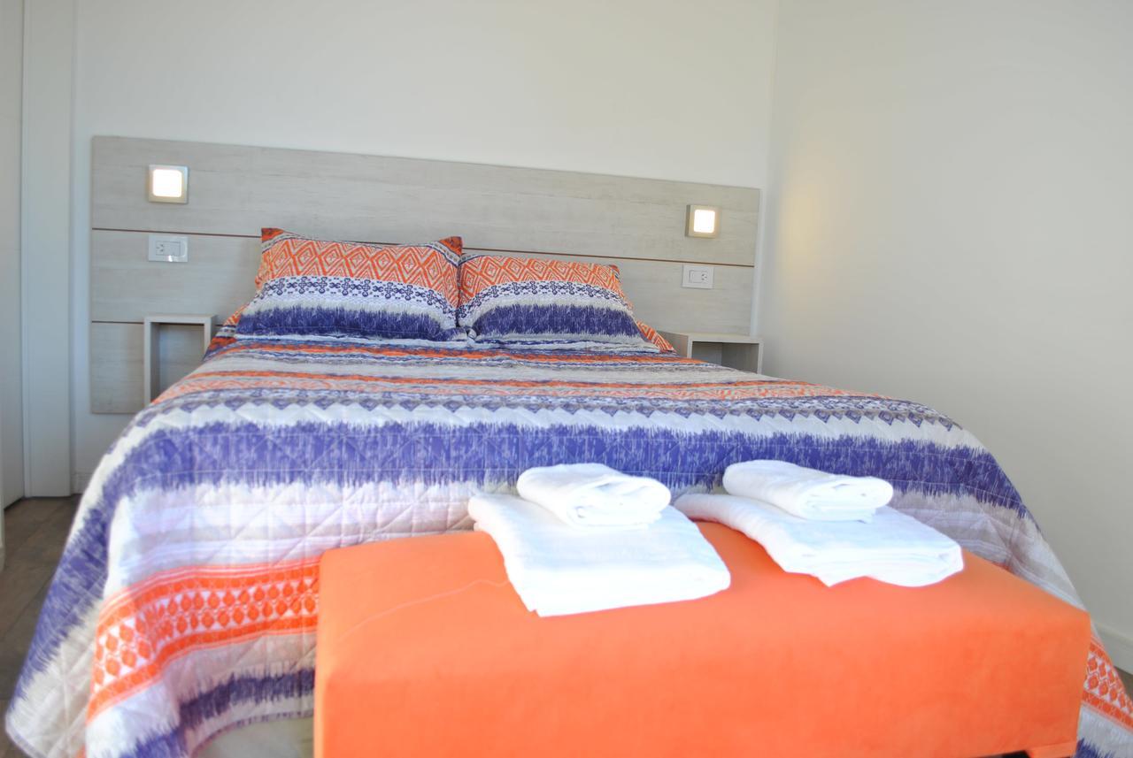 Bernardino Hostel Boutique Neuquén Esterno foto